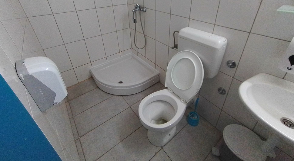 UKC - toalet.jpg